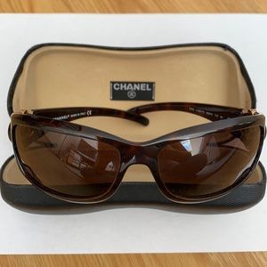 Chanel sunglasses AUTHENTIC